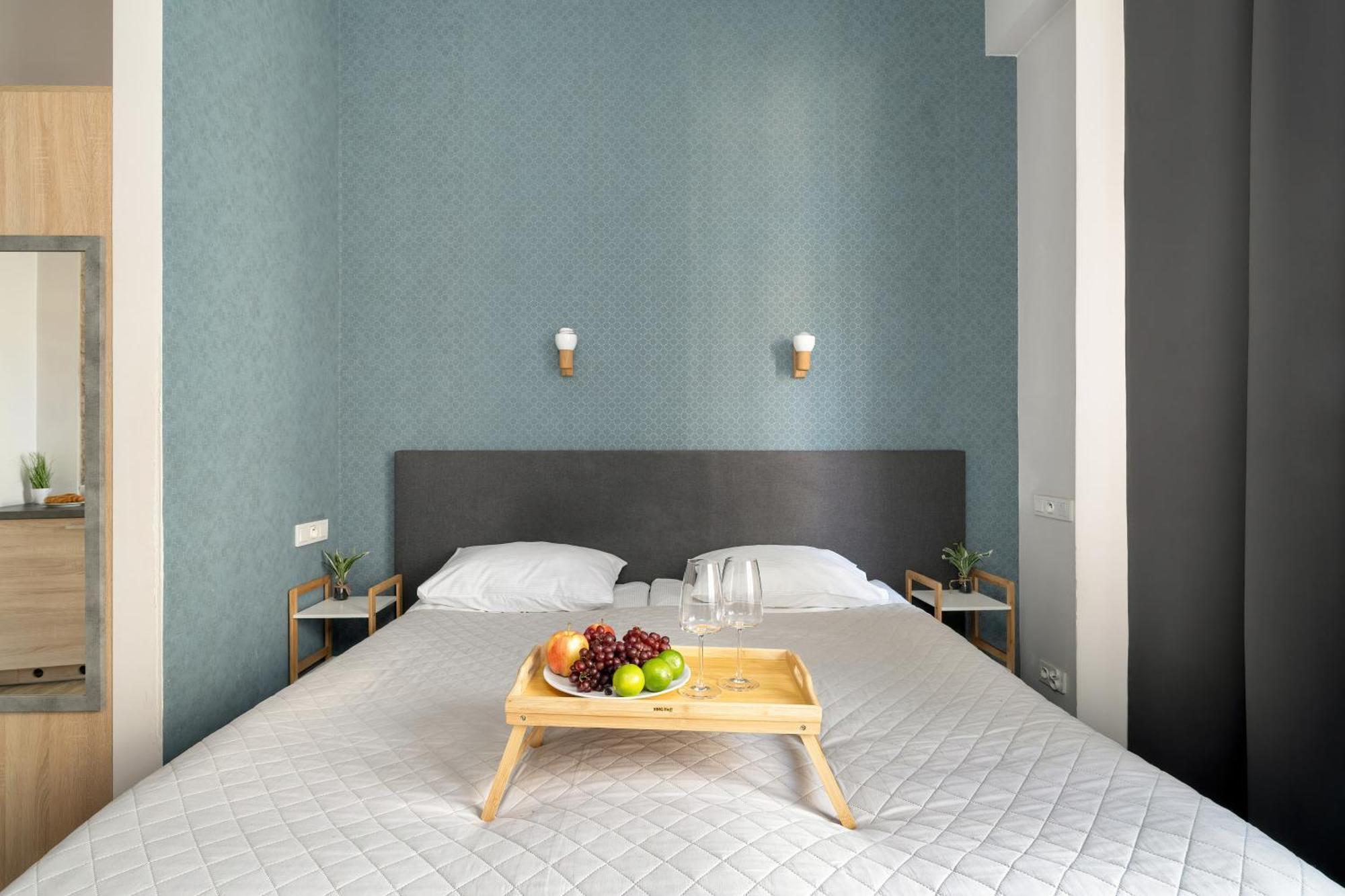 Apartment Very Berry - Glogowska 39-5 - Targowe, Self Check In 24h