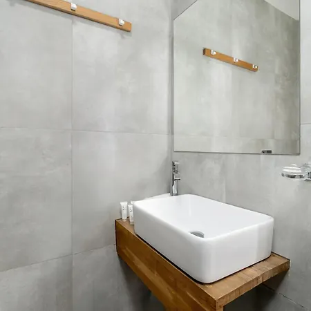 Very Berry - Glogowska 39-5 - Apartamenty Targowe, Self Check In 24H Poznan Exterior photo