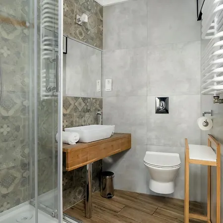 Very Berry - Glogowska 39-5 - Apartamenty Targowe, Self Check In 24H Poznan Exterior photo