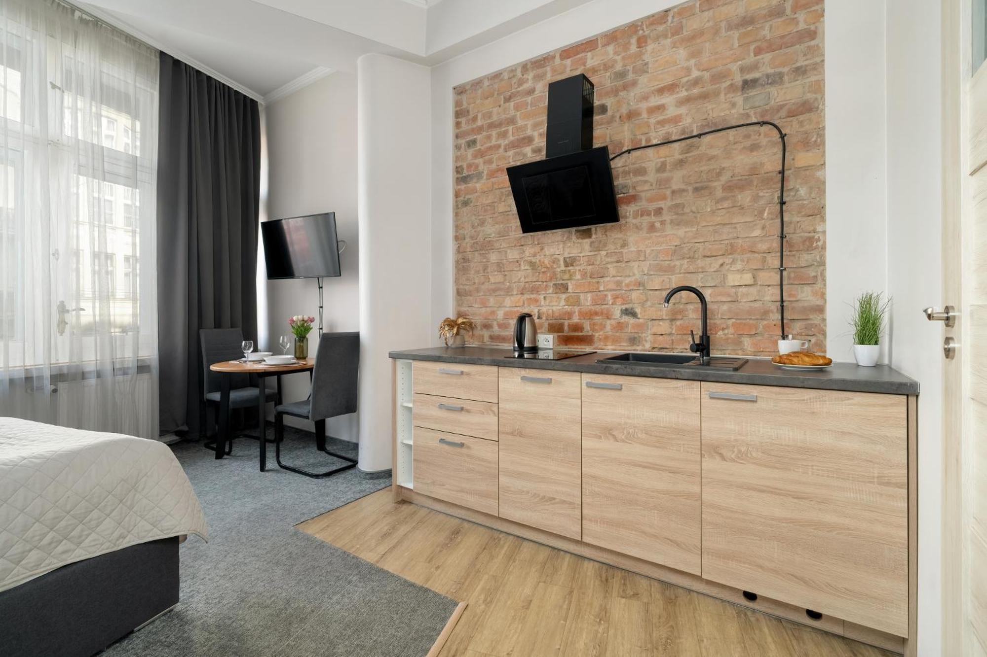 Very Berry - Glogowska 39-5 - Targowe, Self Check In 24h Apartment *