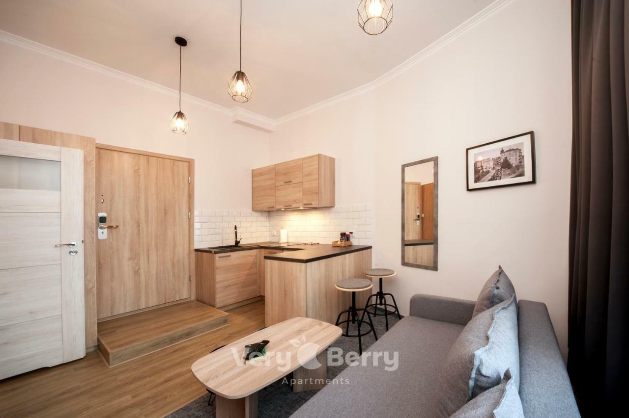Very Berry - Glogowska 39-5 - Targowe, Self Check In 24h * Poznan